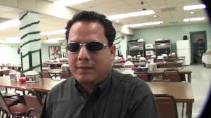 Ernie Arce a Lighthouse manager-Voices de la Luna