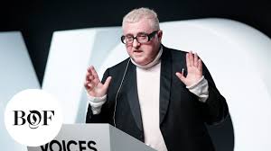 Israeli fashion designer alber elbaz, best known for being at the helm of lanvin from 2001 to 2015, has died at the age of 59, luxury conglomerate richemont said. Alber Elbaz Reimagining The Fashion System Bofvoices 2018 Youtube