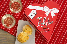 Get ready to meet your new favorite dinner carb: Red Lobster Creates Heart Shaped Boxes Filled With Cheddar Bay Biscuits To Send To Your Sweetheart