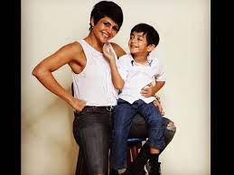 She acted in the numerous hindi films and tv serial, she is a 47 years old married lady and has a son named vir kaushal. Mandira Bedi Celebrates Her Son Vir S Birthday Filmibeat