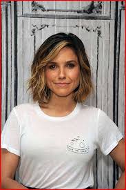 After our list of the best short haircuts, you'll find a helpful guide to speak your barber's language with the hairstyle terminology. Medium Short Hairstyles Girls With Fresh And Fantastic Appearance
