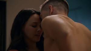 Eric Winter and Melissa ONeil Kissing Scene in The Rookie 5×12 - Tim &  Lucy Hot Scene