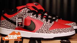 In 9/10 condition no major flaws, minimal wear, hardly any cracking *seen in photos*. Exclusive Nike Dunk Sb Low Supreme 2012 Review Youtube