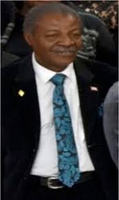 Esther Johns's Instagram, Twitter & Facebook