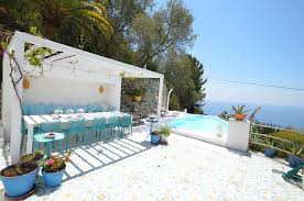 Ferienhaus In Ligurien Pura Mare In Oneglia Imperia Ferienhaus Italien Ferienhaus Italien Am Meer Ligurien Ferienhaus