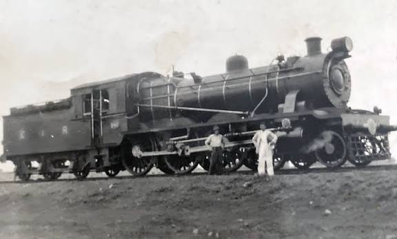 Preparing to head the 9-Up 'Dehra Dun Express' at some time in 1933 was Driver Broadbent and Fireman (in white overalls) Cyril Carton of the East Indian Railway (EIR). An un-named 2nd.
