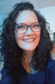 With 34 years of experience, Deanna Owens is a highly skilled stylist in  our salon. Deanna specializes in Cuts, Colors, and Perming for clients  across all age groups. In her free time,