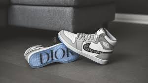 5 out of 5 stars. Dior X Air Jordan 1 High Og Air Dior Closer Look Youtube