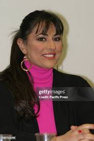 674 foto e immagini ad alta risoluzione di Maria Esposito