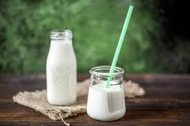 Les Bienfaits Du Lait Fermente Pour Les Seniors Saveurs Et Vie