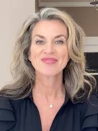 🎅🏻🎄 Our Favorite ornaments are back with a special one EXCLUSIVELY for  us!!! Check out ordering details in the video. $18.50 for 1; $16.50 each  when ordering 3 or more. Free shipping in my bulk order. ...