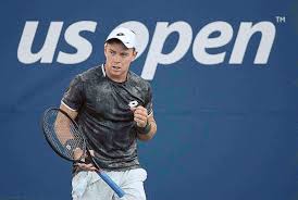 Nach seinem jüngsten überraschungssieg gegen den an nummer 17 gesetzten georgier nikolos bassilaschwili bei den us open. Sonstige Die Neue Serie Sport Schwarzwalder Bote