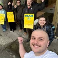 90+ perfiles de «Anacleto»