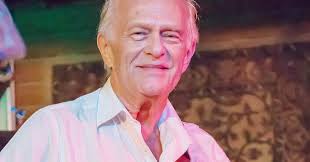 Poco singer-songwriter Paul Cotton dies