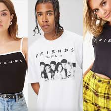 Friends tv show just celebrated its 25th anniversary. Friends 25th Anniversary Why T Shirts With Its Logo Are Everywhere Vox