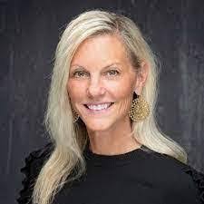 Kathy Deitchman's Instagram, Twitter & Facebook