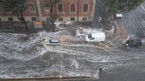Jun 08, 2021 · maltempo, nubifragio roma: Nubifragio A Roma 4 Feriti Domani Tregua Domenica Torna Maltempo