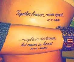 Freundschaftstattoo Paar Tattoos Tatowierungen Im Partnerlook Geschwister Tattoos