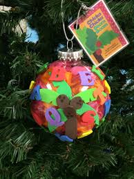 Chicka Chicka Boom Boom Ornament For A Book Themed Christmas Tree Christmas Tree Themes Christmas Crafts Christmas Classroom