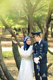 Alhamdulillah setelah sekian lama tidak upload video bts prewedding tugas kali ini bersama pasangan dari mas david yang seorang tentara angkatan laut dan mbak intan adalah pramugari. 67 Prewedding Polisi Tni Jaksa Dokter Bidan Pramugari Ideas Prewedding Outdoor Photographer Indonesia Pre Wedding