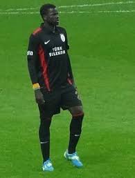 Emmanuel eboué is 37 years old (04/06/1983) and he is 178cm tall. Emmanuel Eboue Wikidata