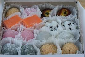 Maybe you would like to learn more about one of these? Box Of Sweetened Mochi And Manju From Sakura Ya In Gardena California Mochi Wagashi Food