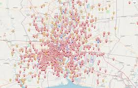 จิตอาสาที่รวมตัวกันเพื่อทำ digital map platform โดยเริ่มจากการจัดการศพที่เสียชีวิตเพราะ covid Fu43zc D0023dm