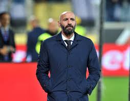 Juve paratici | nelle ultime ore si è discusso parecchio del presunto foglietto di paratici, nel quale ci sarebbero stati scritti nomi di possibili acquisti della juve. Monchi Zaniolo Alla Juve Quel Foglietto E La Lista Del Fantacalcio Di Paratici