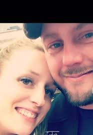 8 years since we ran to the Vegas Chapel 💒 and got married! 💍 Happy  Anniversary babe. 💕