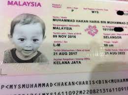 My wife and daughter are with me today so that we can take turns to line up. Buat Passport Baby Di Imigresen Kelana Jaya Blog Umi Anak 5