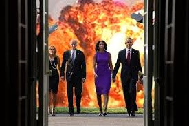 Put An Explosion In The Background And It S An Amazing Action Movie Pics