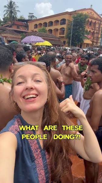Send this to a festival lover! ☺️ Lots of people travel to India or to different states to experience Holi Festival - and yes, it's such a joyous time...but India has so