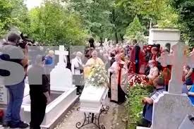 He graduated from institute of theatrical arts and cinematography in 1959.in 1960. Ion Dichiseanu Fiica Citeste Toate Articolele Despre Ion Dichiseanu Fiica Spynews Ro