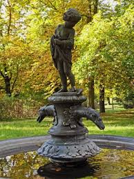 Meiningen Fischbrunnen Im Englischen Garten Englischer Garten Meiningen Brunnen