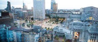 Il negozio mediaworld di viale certosa a milano si trasforma e diventa il primo technology village al mondo. Hotel Michelangelo Hotel Michelangelo