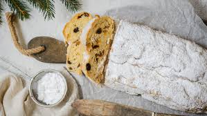 Look no further for christmas recipes and dinner ideas. 8 Traditional Recipes For Christmas Breads
