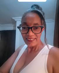 💓I'm looking for a good partner for me, I don't care about your finances,  I have a business, the most important thing is to be loyal💕💓 💝  linkr.bio/Whatsappchatting_