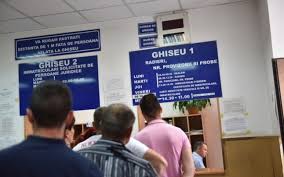 În contextul situației create de noul coronavirus, direcția regim permise de conducere și înmatriculare a vehiculelor mai informează că, până pe dată de 31 martie, activitățile specifice de. Coronavirus Cererile Pentru Permise Si Pasapoarte Se Depun Exclusiv Online