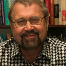 Robert Pihl's Instagram, Twitter & Facebook