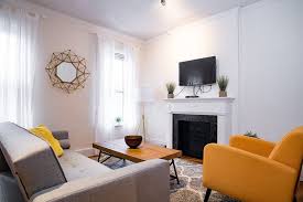 It also makes your next move easier by having less to bring with you. Prime Location Upper East Side 2 Bedroom Best Value Updated 2021 Tripadvisor New York City Vacation Rental