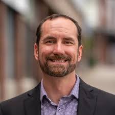 Brian Postlewait's Instagram, Twitter & Facebook