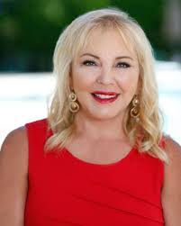 Diana Bichsel's Instagram, Twitter & Facebook