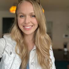 Erin Leavey en homoj