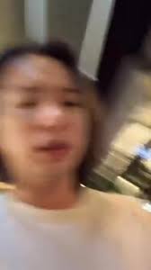 敢敢哥👉哎 ，为了证据 我也post 了 ，我是叫他们不要吵架 ，结果 吵到那么严重 ，等下又说演戏了， 我无言 😑 干嘛 拉头发 Bryan  Wee 算了 啦 你看 我是叫你们不要吵 到 大家都拉完了 还要 搞大大 何必？ 🤦,  #fbreelsfypシ゚viralfbreelsfypシ゚viral