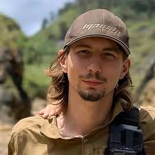 I want 500 Yes if You Want To Watch Season 8!