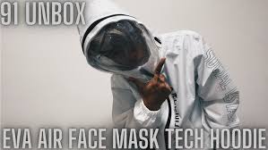 先跟大家分享這次 首爾自由行 機加酒的預算花費；我在出發前半年開始規劃行程，訂好機票住宿。 早訂早享受機票優惠折扣，我訂到 松山直飛金浦機場 長榮航空早去晚回的機票，一人含稅才台幣 8,813 (首爾直飛航班查詢、機票比價點. Eva Sky Shop é·æ¦®èªç©ºæ©è½é²è­·å¤¾å æäººæ¬¾ Eva Air Outdoor Jacket Adult Youtube