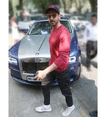 Find out the updated prices of new rolls royce cars in doha and other cities of qatar. From Akshay Kumar Hrithik Roshan To Ajay Devgn Here Are 7 Bollywood Celebrities Who Own A Rolls Royce Gq India