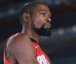 伊涅斯塔：会想念踢球的时光；进巴萨一线后每天都会观察哈维（伊 ...