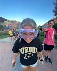 We are BACK with New Member Mondays! Today's newest member is Kendall Gibson.  Kendall is a freshman from Atlanta, Georgia and intends to major in  Environmental Engineering! She is