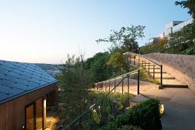 Discover gardening design ideas through inspiring videos. Behnisch Architekten Haus B Garden Design
